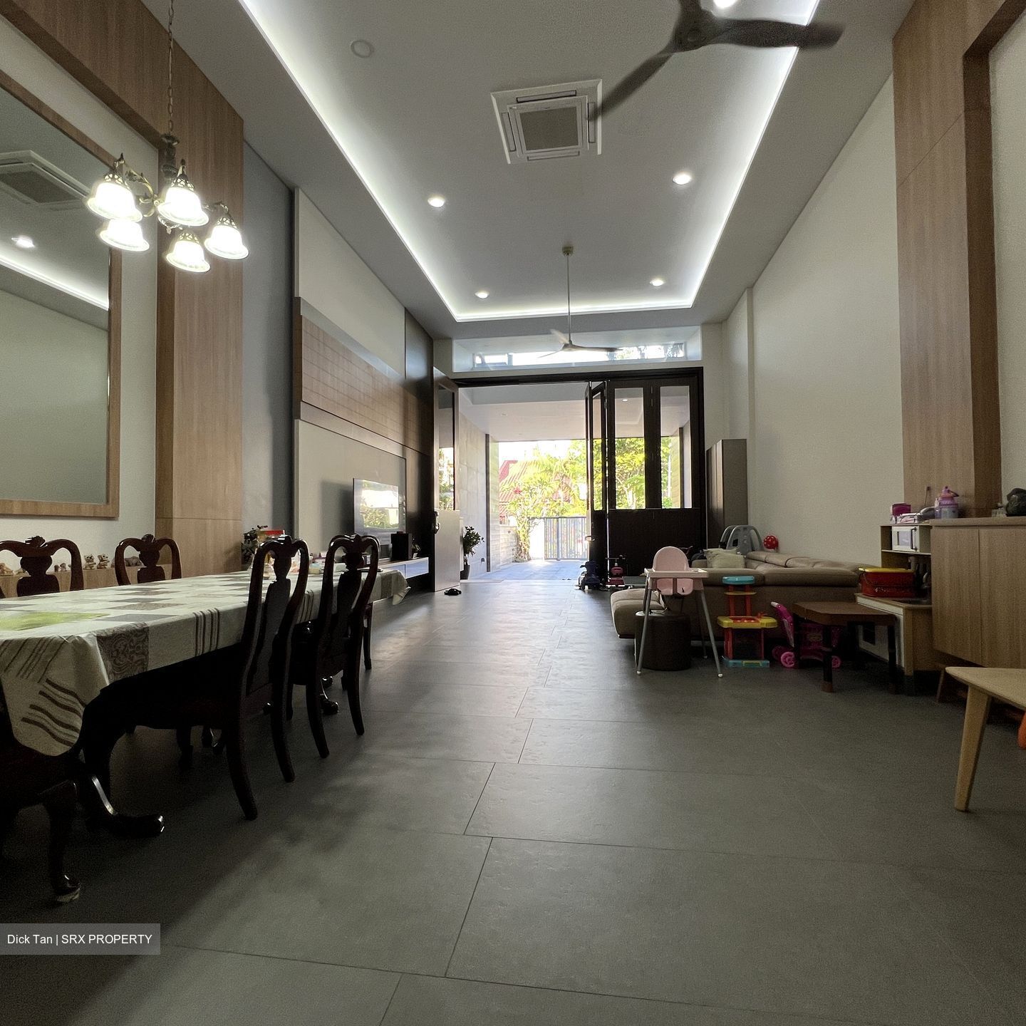 Sembawang Hills Estate (D20), Terrace #437298841